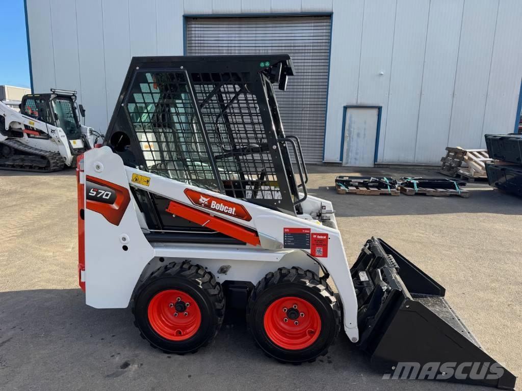 Bobcat S 70 Мини товарачи
