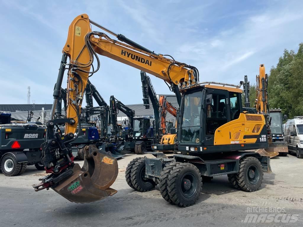 Hyundai HW140 Колесни екскаватори