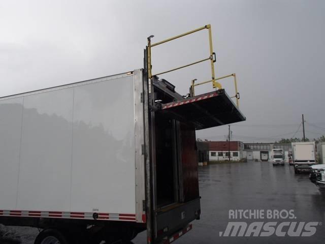 Ford F 550 SD Общински/универсални превозни средства

