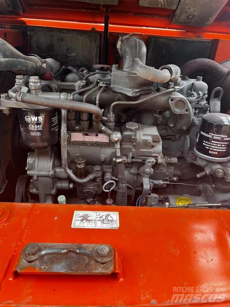 Hitachi ZX 60 Мини екскаватори < 7 т