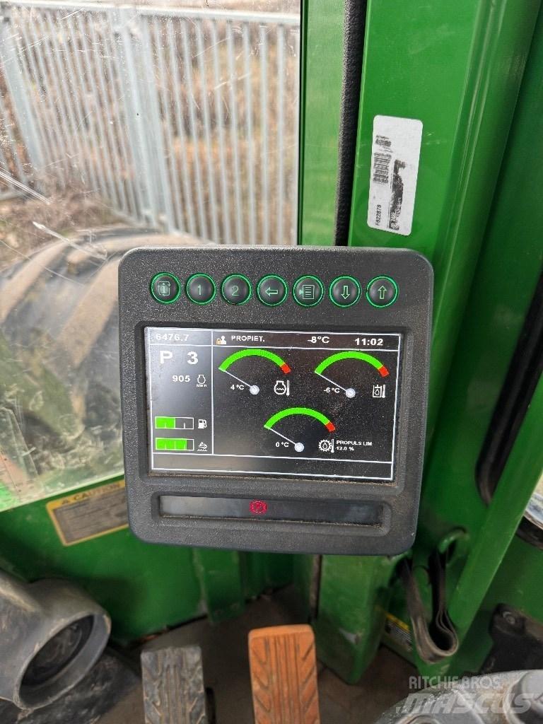 John Deere 748 Скидери
