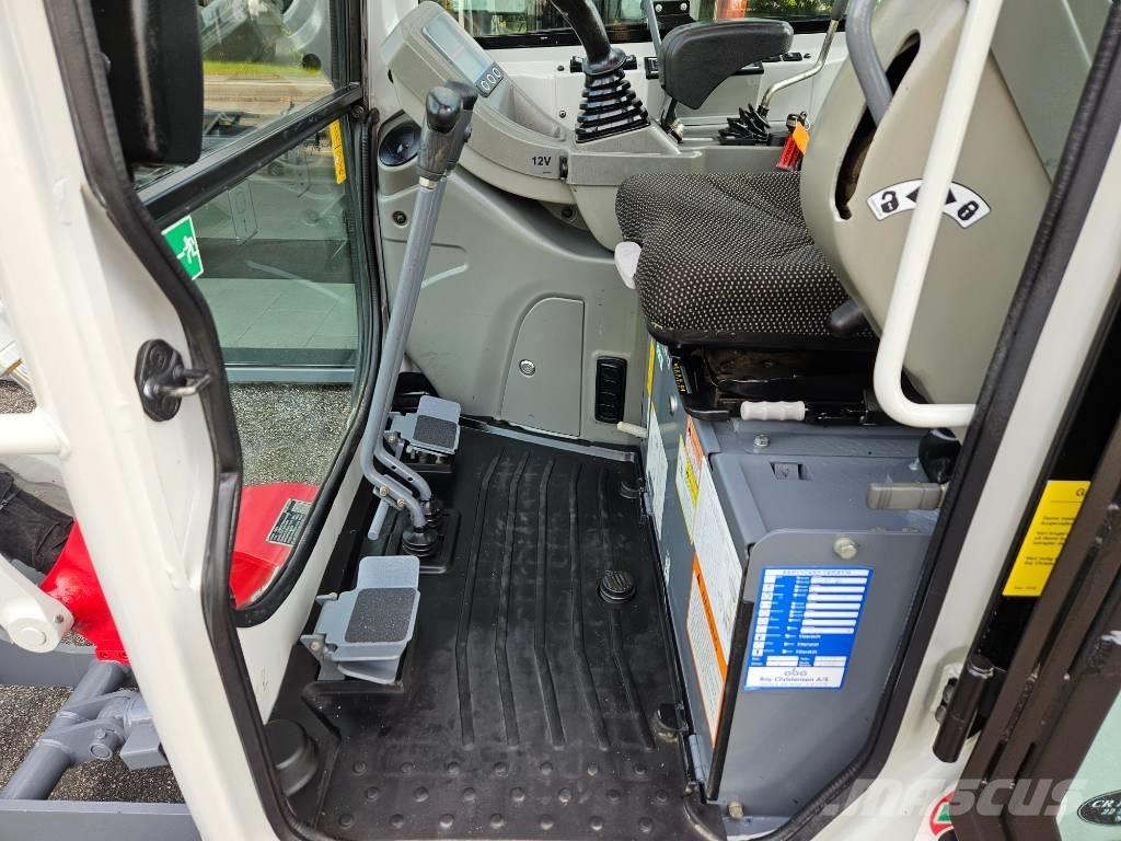 Takeuchi TB 216 Мини екскаватори < 7 т