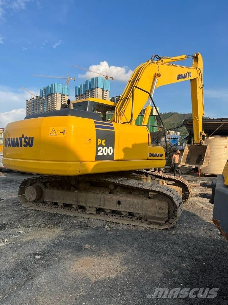 Komatsu PC 200-7 Верижен екскаватор