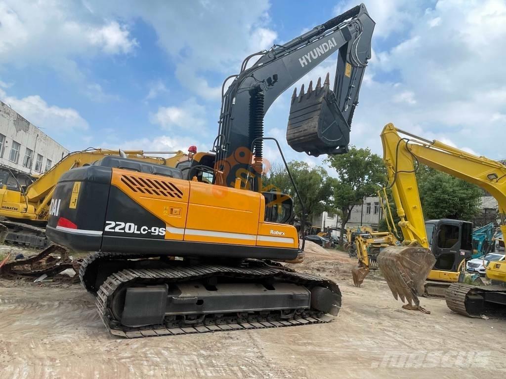 Hyundai Robex 220 Верижен екскаватор