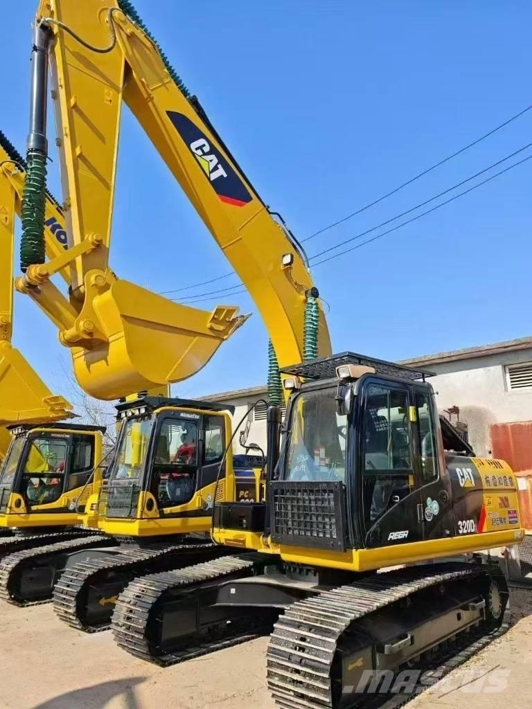 CAT 320 D Верижен екскаватор
