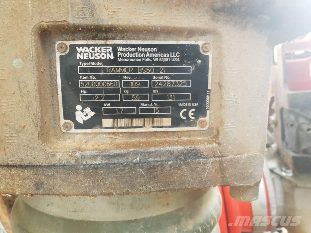 Wacker BS50-2i Пробки