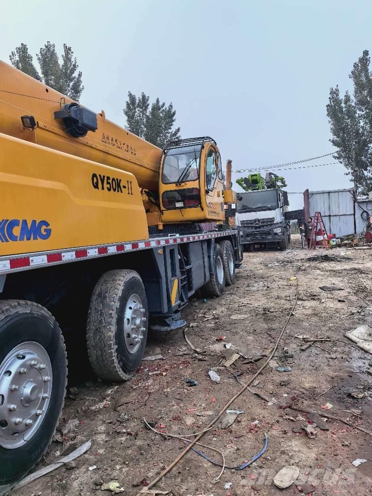 XCMG 50K Всъдеходни кранове