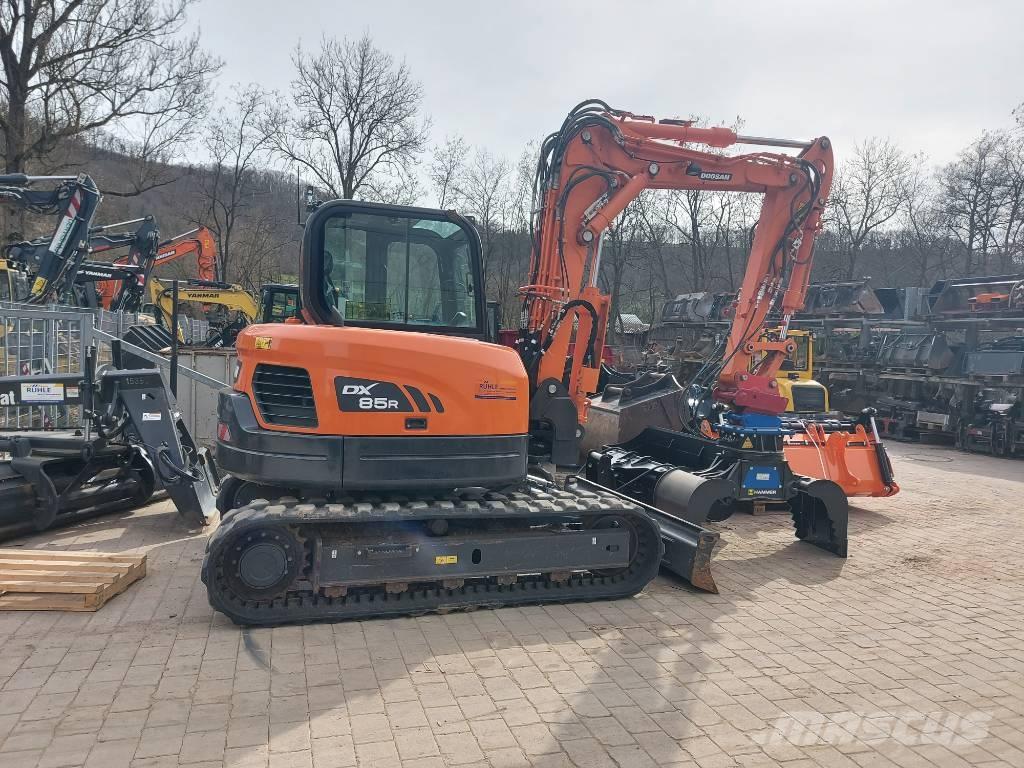 Doosan DX 85 R-3 Средни екскаватори 7т - 12т