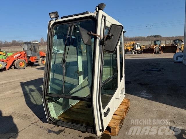 Liebherr SERIA B CAB Кабина