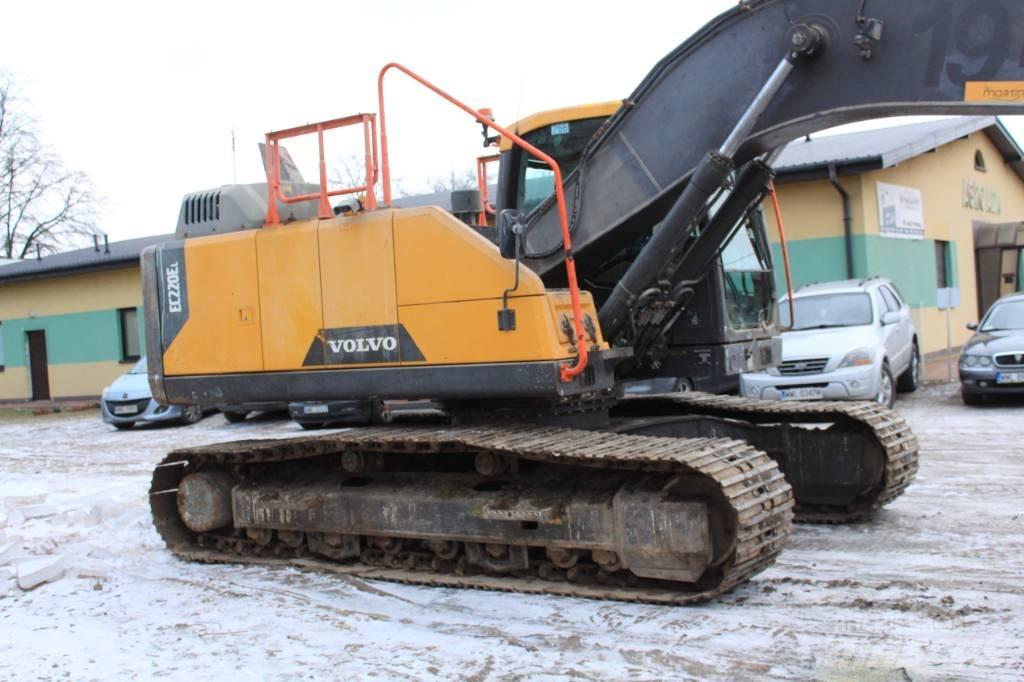Volvo EC 220 E Верижен екскаватор