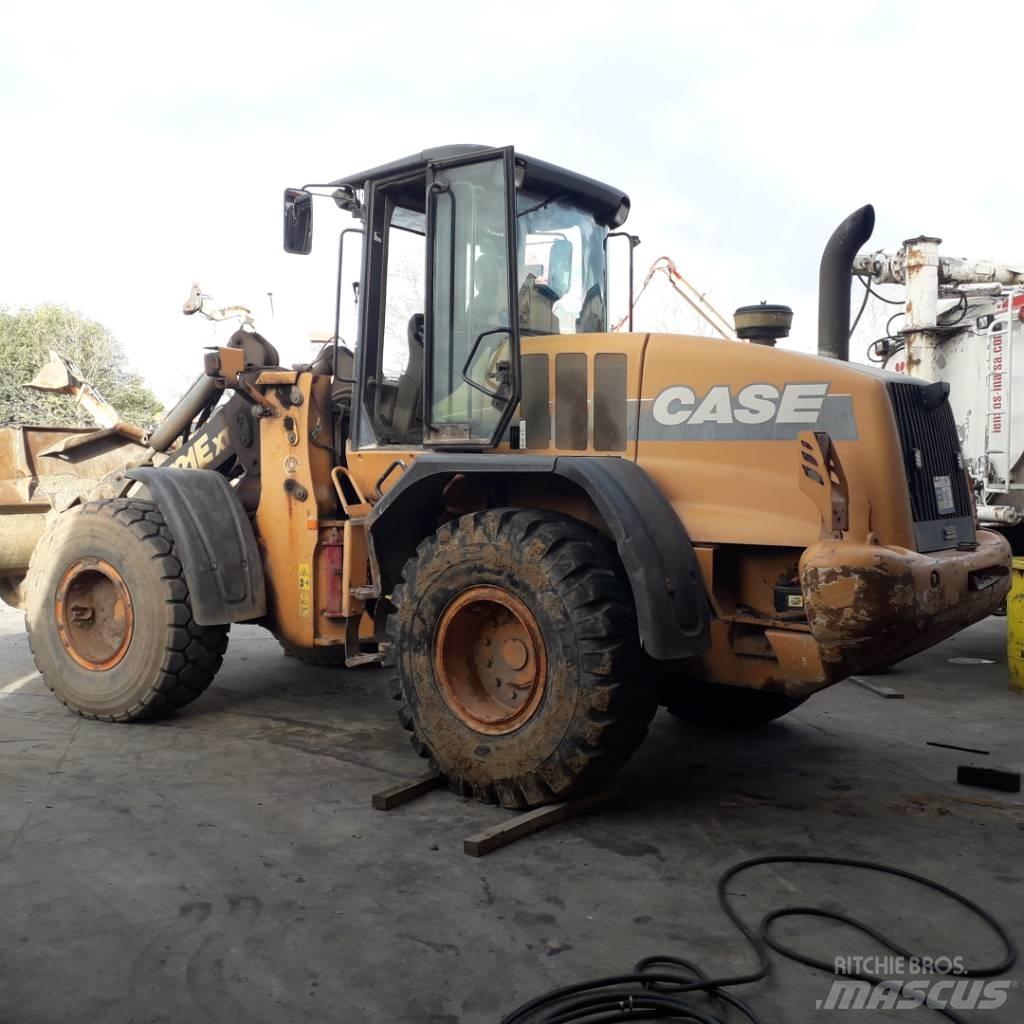 CASE 721 E XT Колесни товарачи