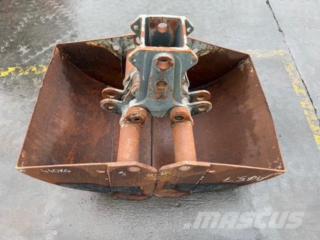 Liebherr 800 mm Куки