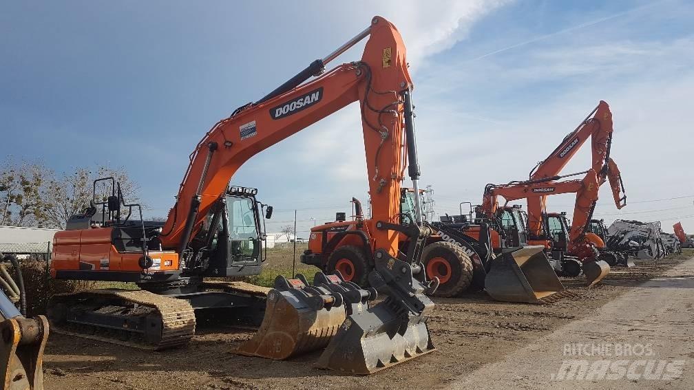 Doosan DX 225 Верижен екскаватор