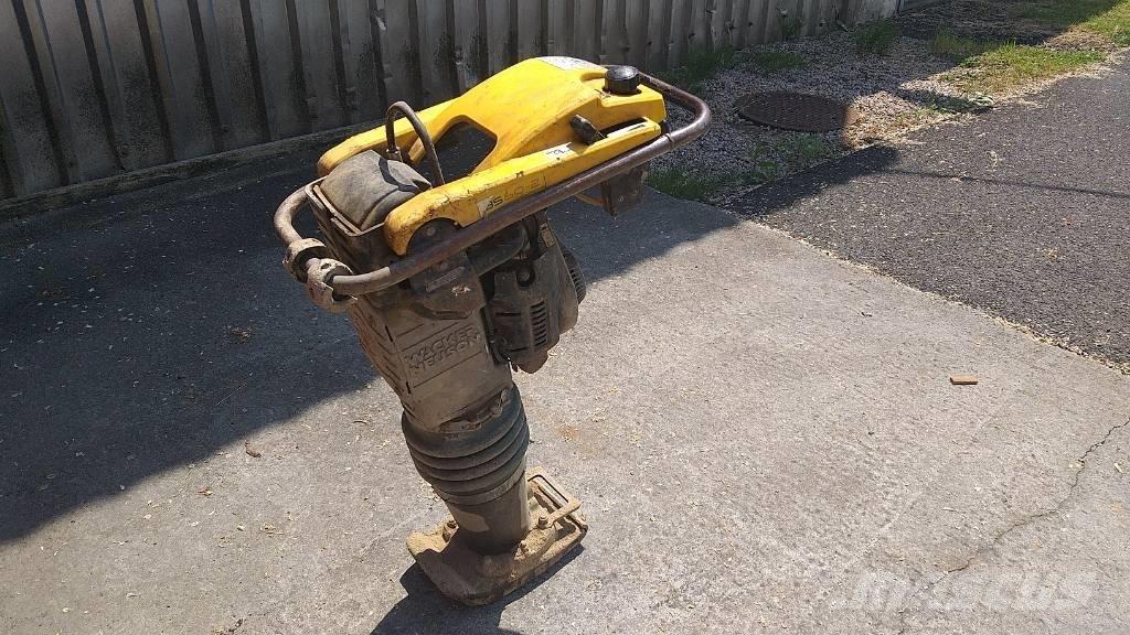 WACKER BS 60-2 Пробки