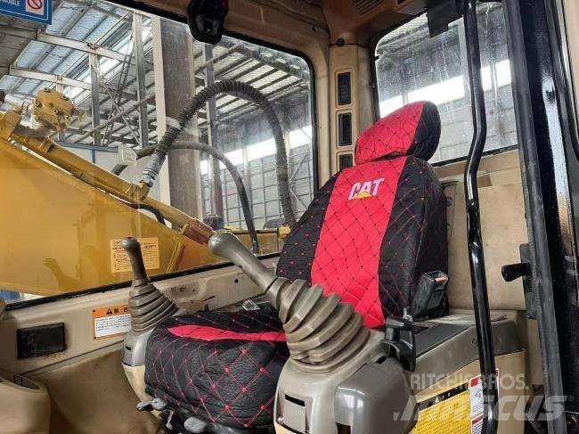 CAT 320 BL Верижен екскаватор