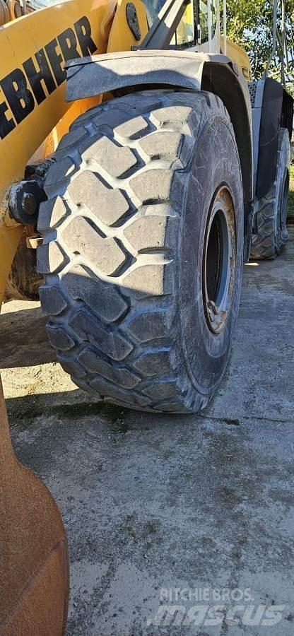 Liebherr L580 - Колесни товарачи