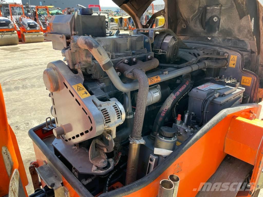 Hamm HD 12 VV Двойни барабанни ролки
