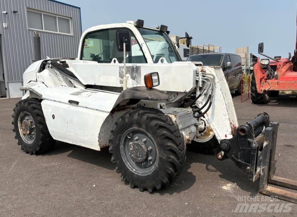 Manitou MT 523 Телескопични товарачи