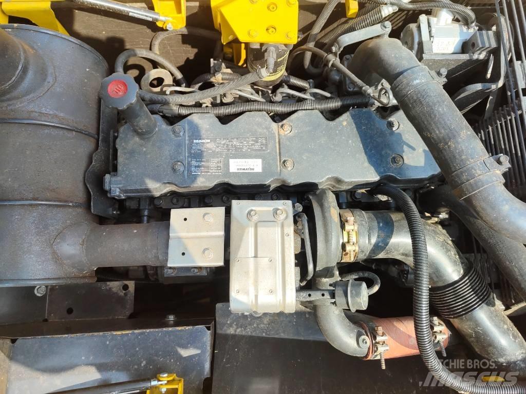 Komatsu PC 220 LC Верижен екскаватор