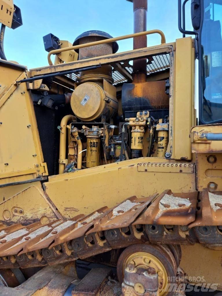 CAT D 8 T Верижни булдозери
