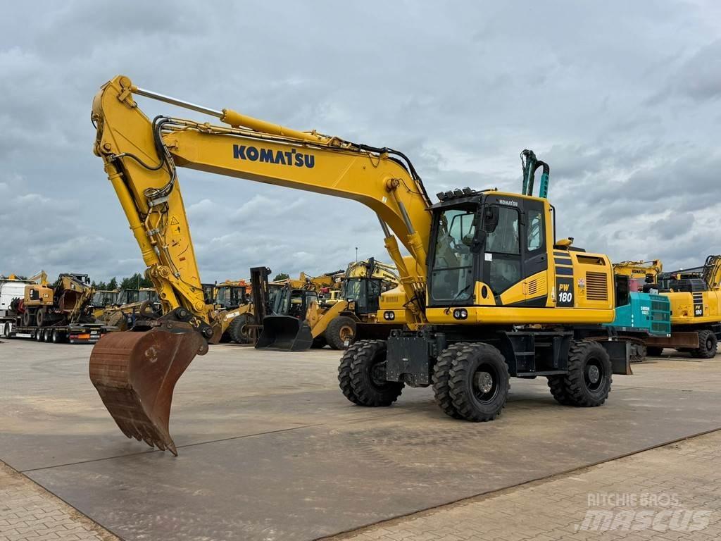 Komatsu PW180-11 Колесни екскаватори