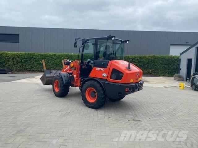 Kubota R 070 Колесни товарачи