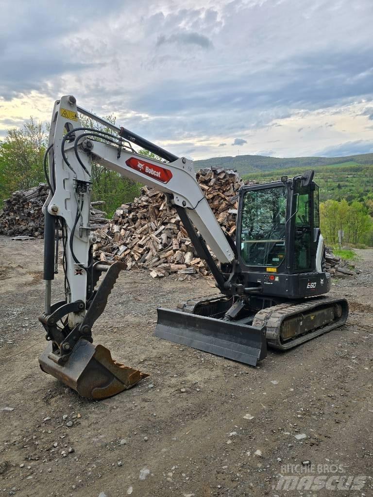 Bobcat E60 Мини екскаватори < 7 т