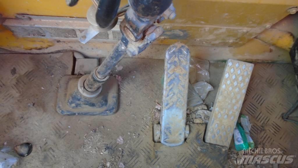 Volvo A 25 B Камиони за херавни местности