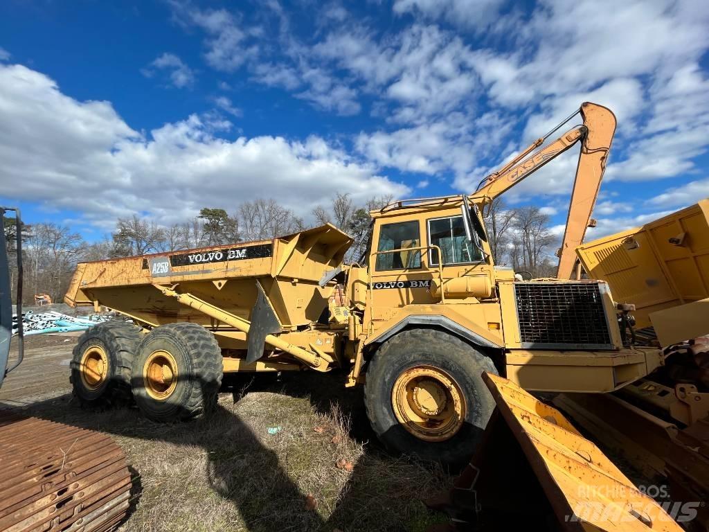 Volvo A 25 B Камиони за херавни местности