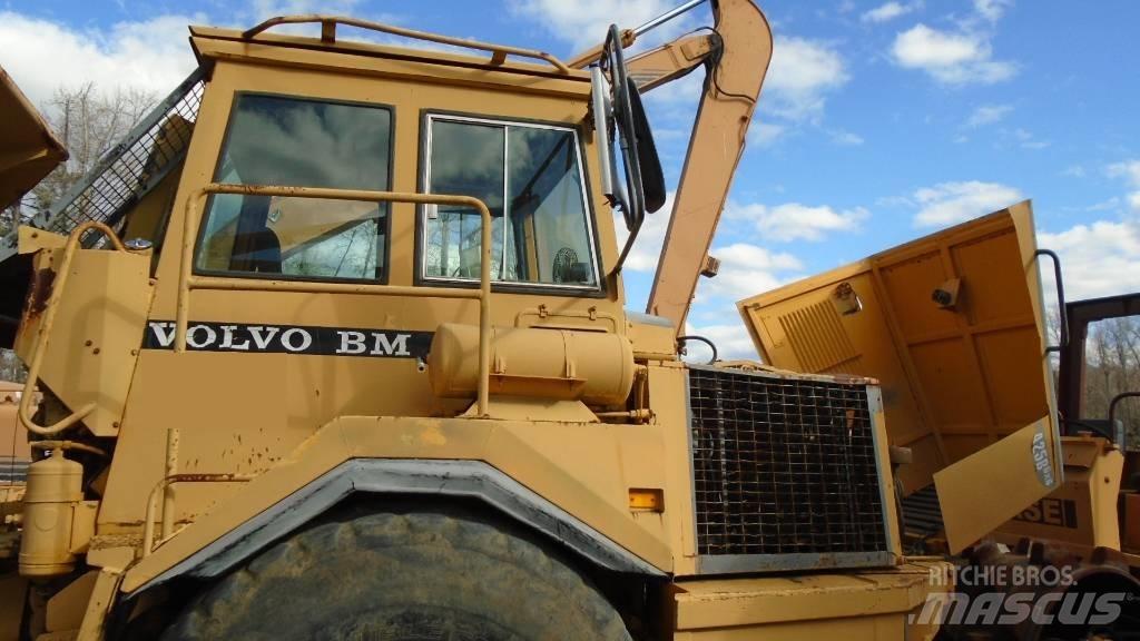 Volvo A 25 B Камиони за херавни местности