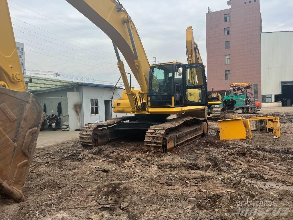 Komatsu PC450-8 Верижен екскаватор