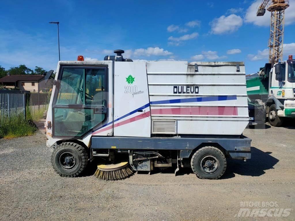 Dulevo 200 Quattro Автоматични метачки с четки