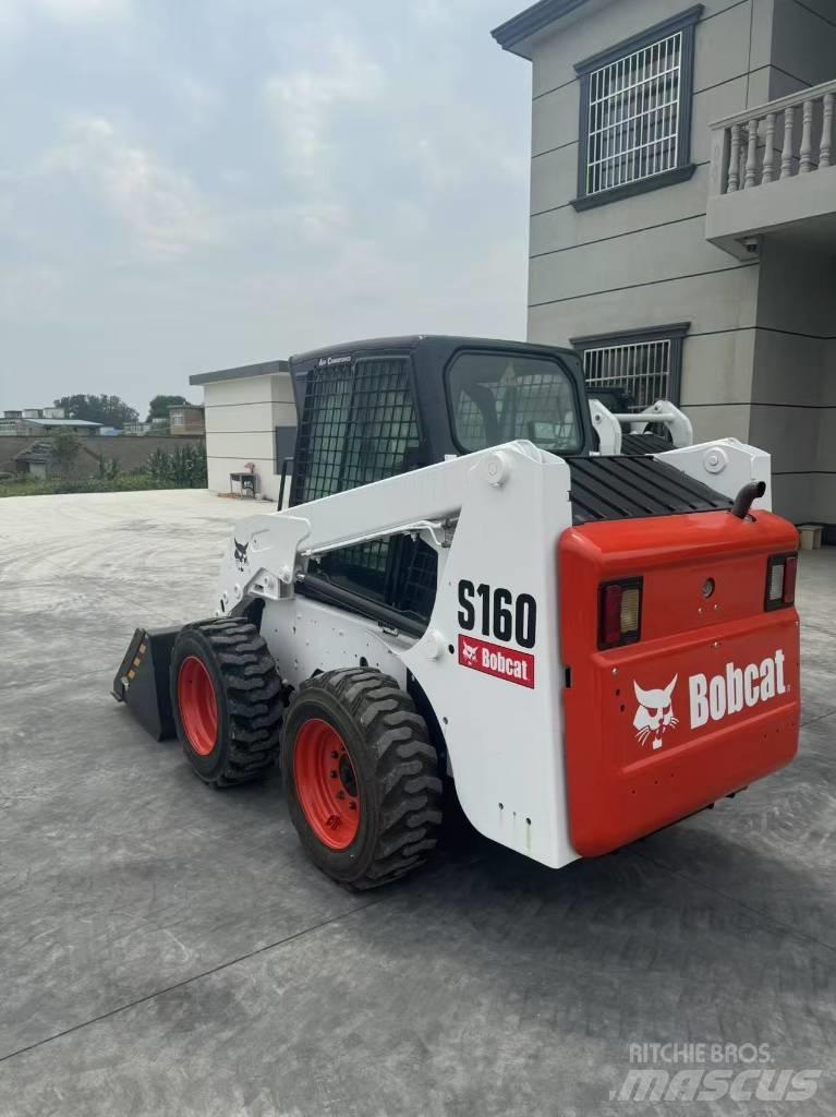 Bobcat S 160 Мини товарачи
