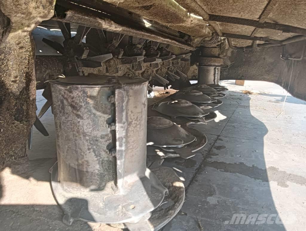 CLAAS Disco 2700 C Кондиционери за косачки