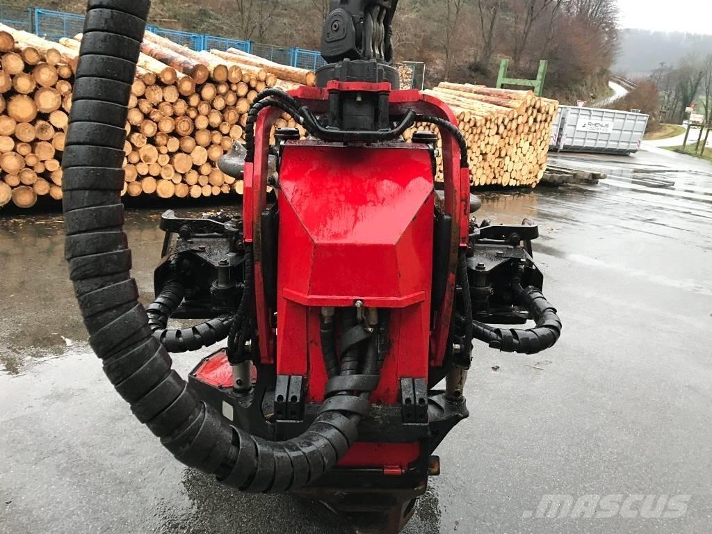 Komatsu 951 Харвестери