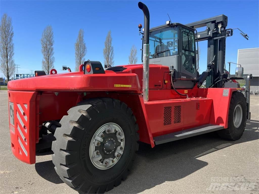Kalmar DCG330-12 Кари товарачи на контейнери