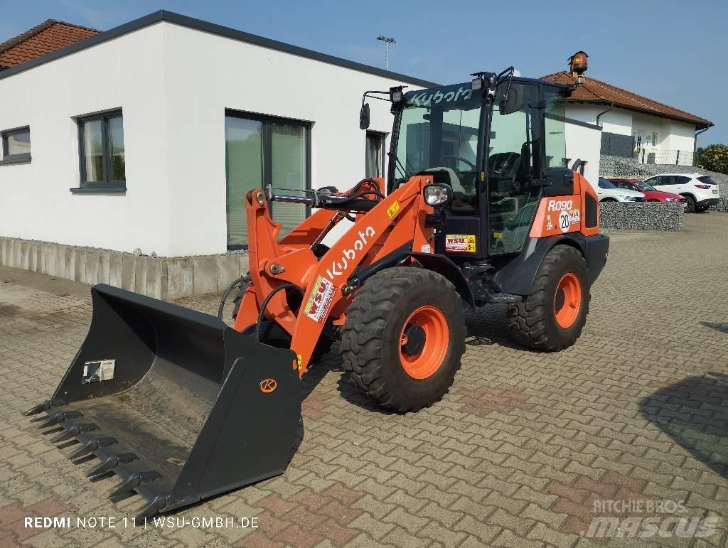 Kubota R090 Колесни товарачи