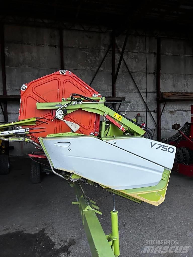 CLAAS Tucano 480 Комбайни
