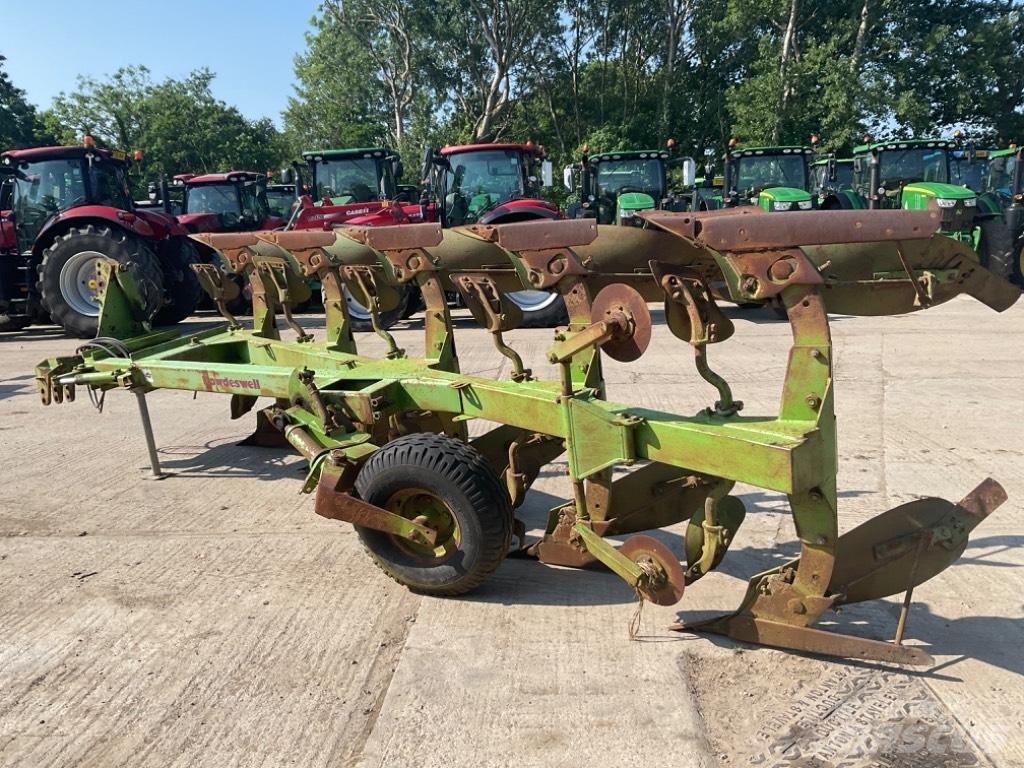 Dowdeswell DP120 MA Стандартни плугове
