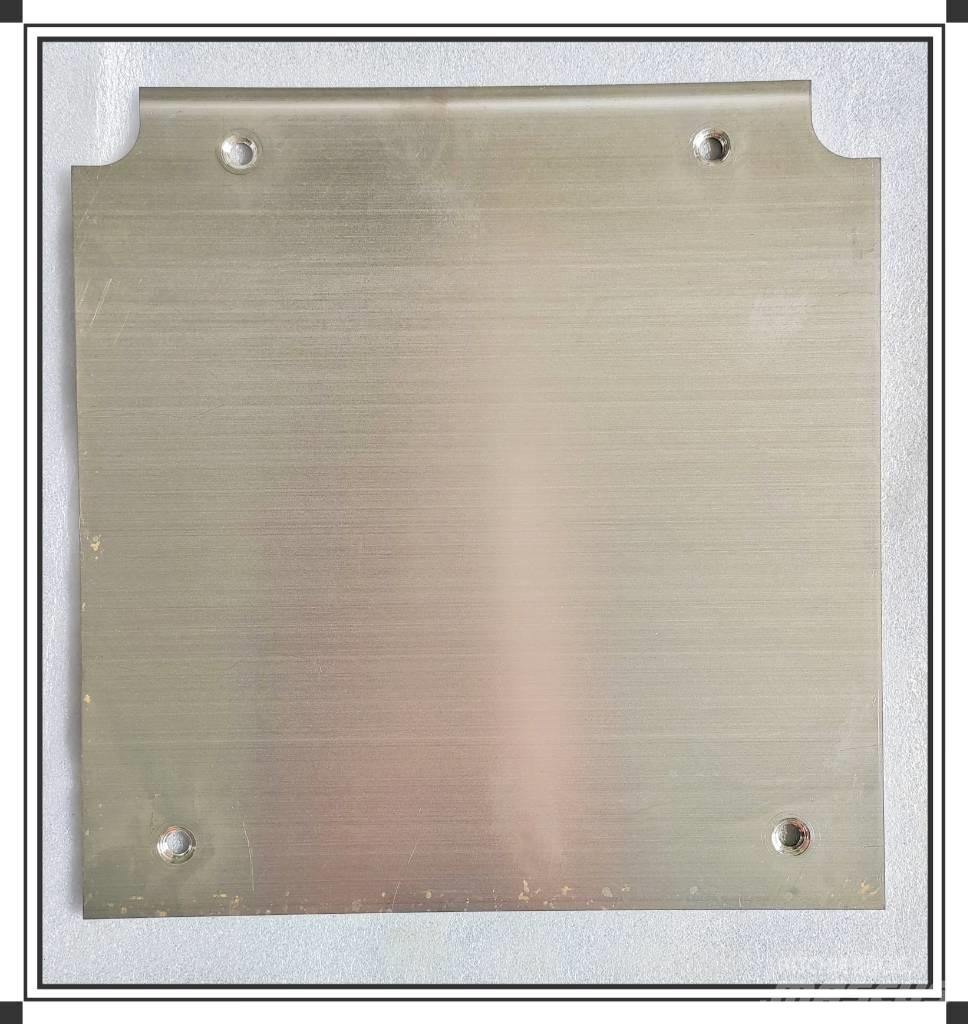 CLAAS Wear plate Шаси