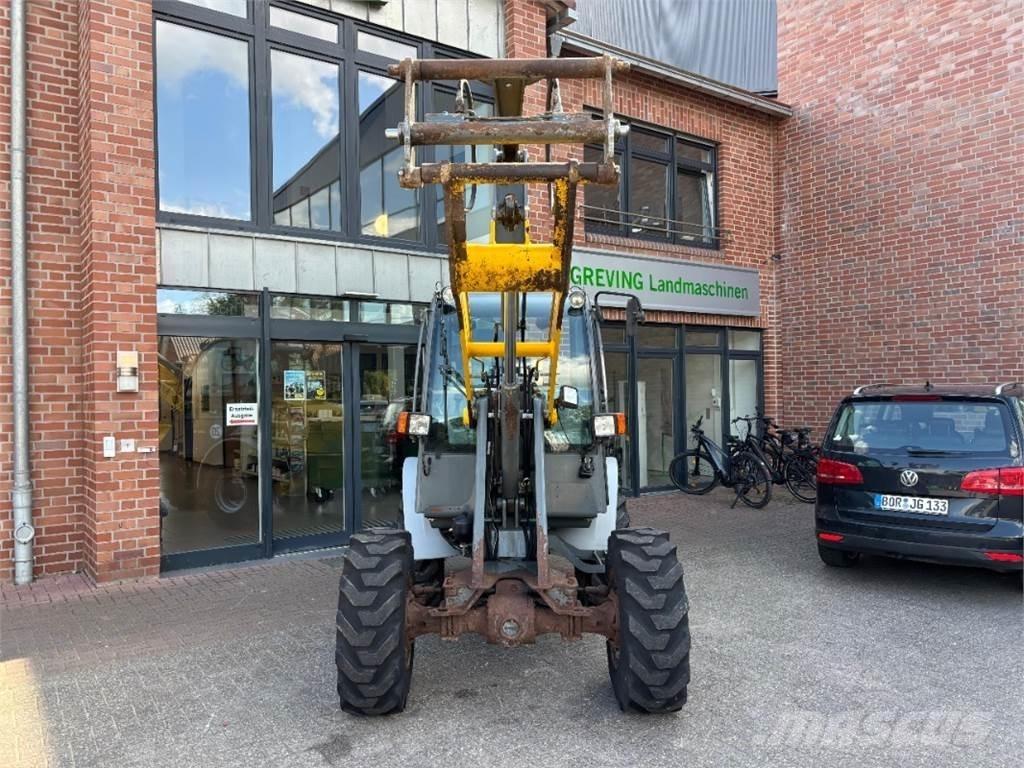 Kramer 750 Колесни товарачи