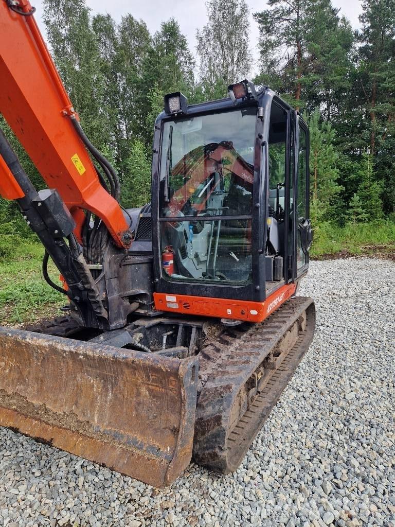 Kubota KX 080-4 Средни екскаватори 7т - 12т