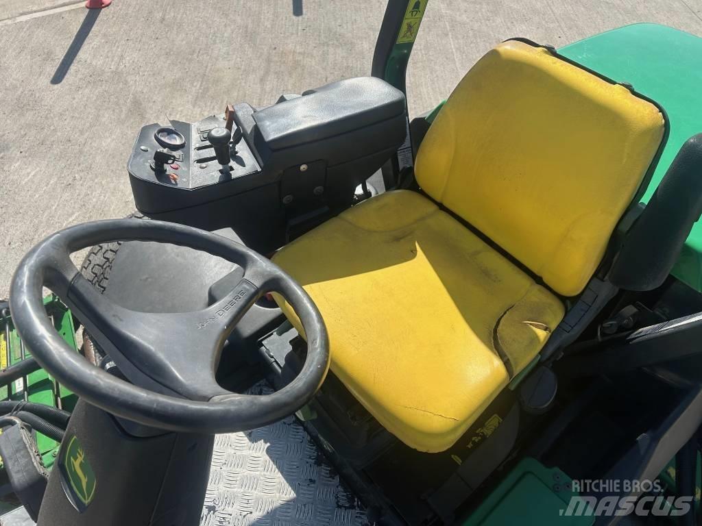 John Deere 3235C Косачки за Fairway