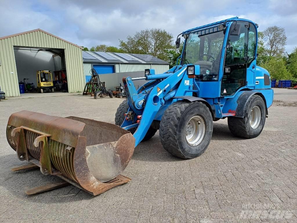 Weidemann 3070 Колесни товарачи