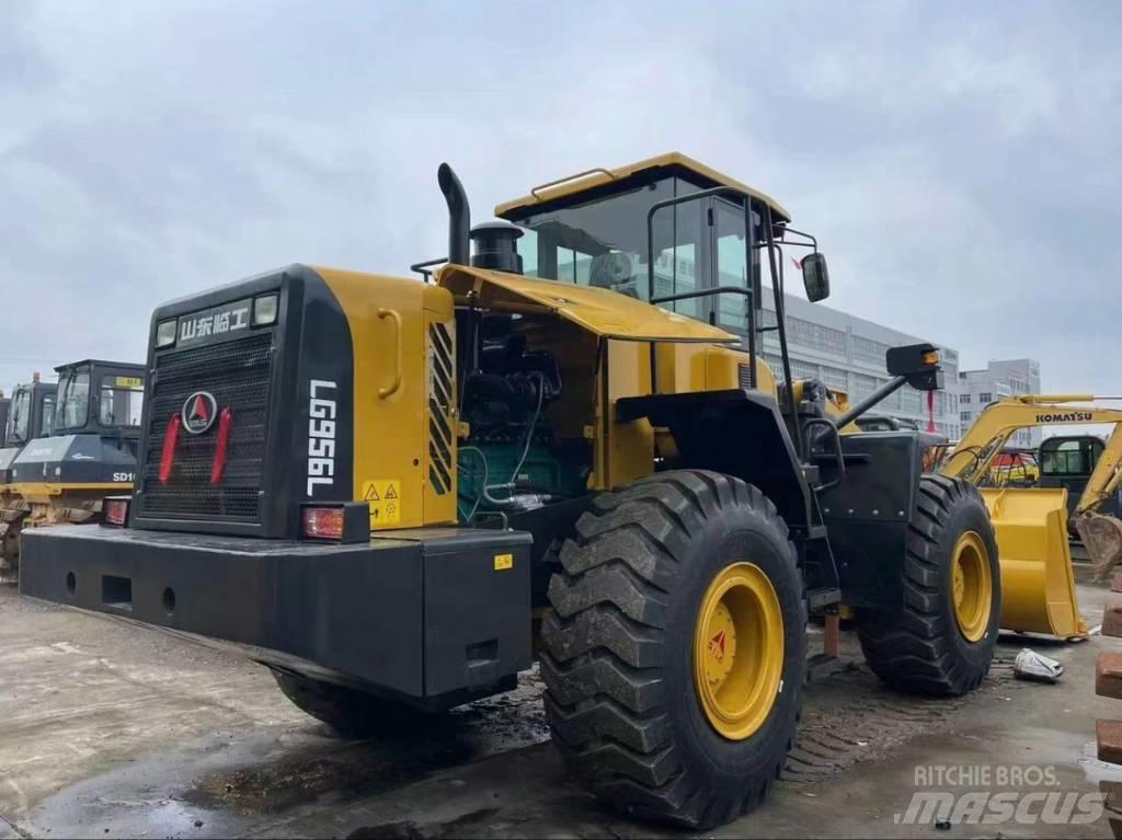 SDLG 956L Колесни товарачи