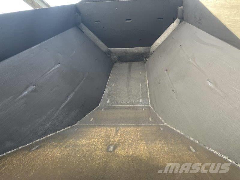 Komatsu HM 400-1 Дъмпери/моторни превозни средства