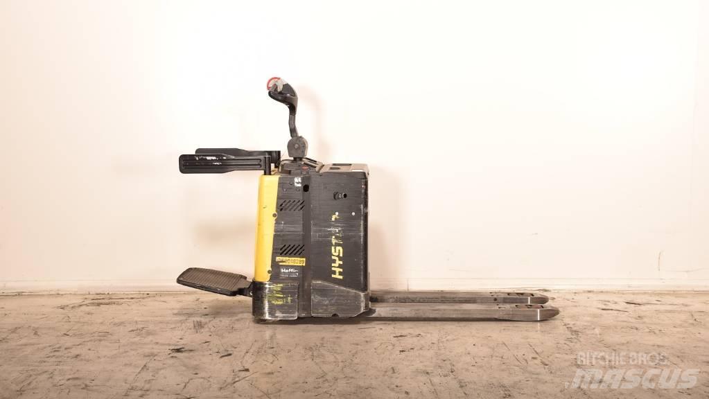 Hyster P 2.0 S Транспалетни колички с платформи
