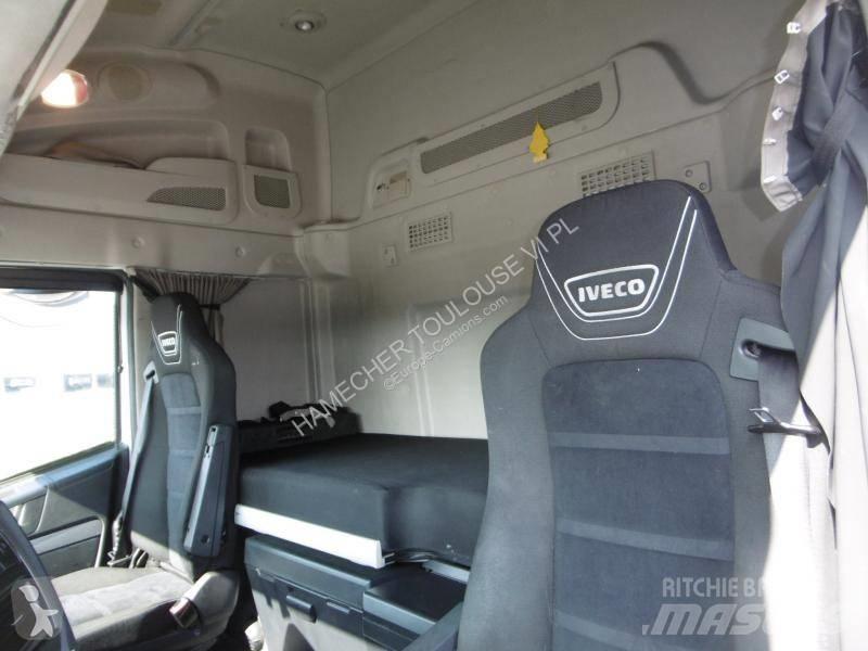 Iveco NP460 Влекачи
