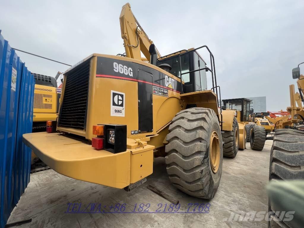 CAT 966G Колесни товарачи