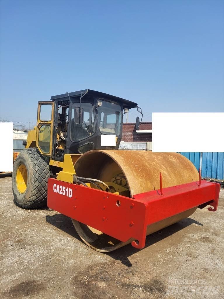 Dynapac CA 251 D Еднобарабанни ролки
